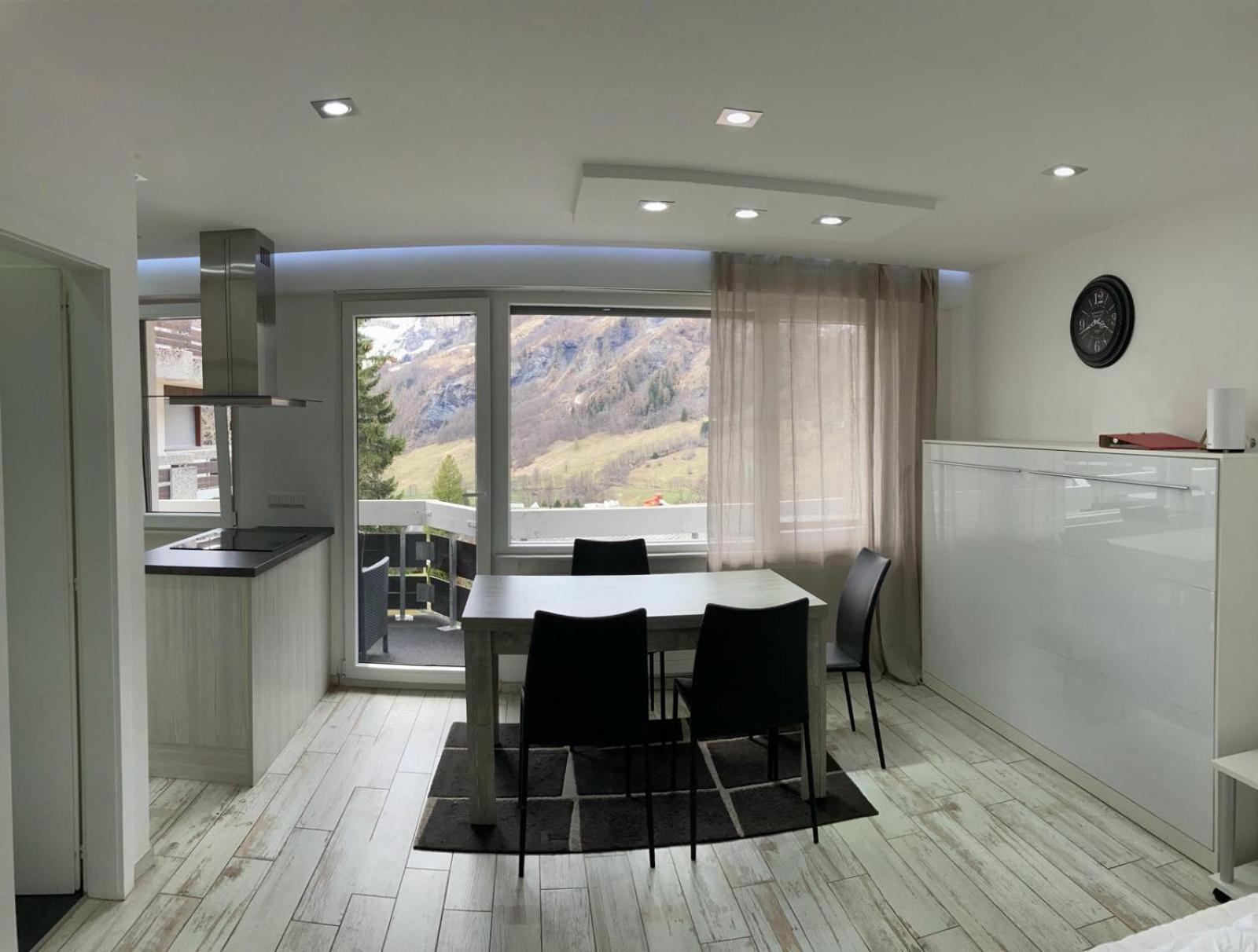 Flaminia Wohnung 15 - Best View And Free Parking! Лойкербад Экстерьер фото